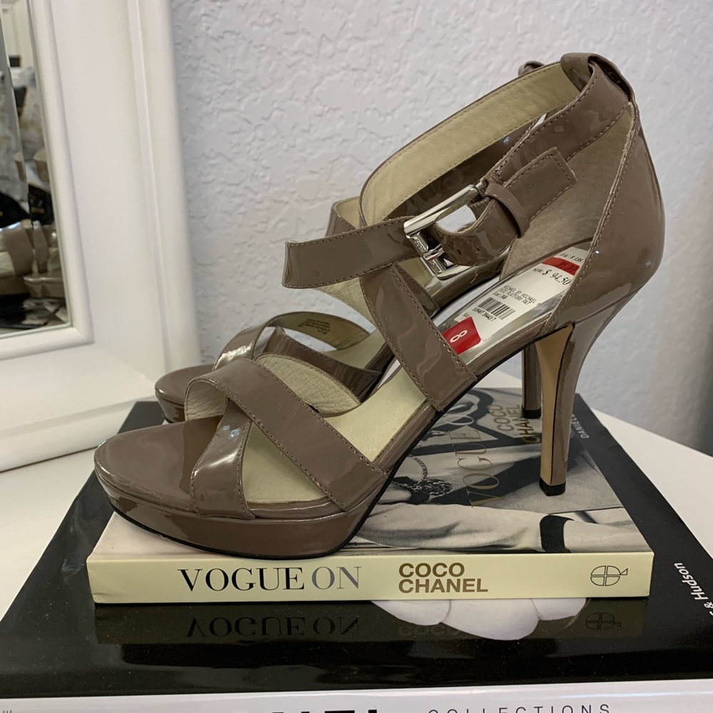 NWT - Michael Kors Taupe Evie Patent Leather Heels